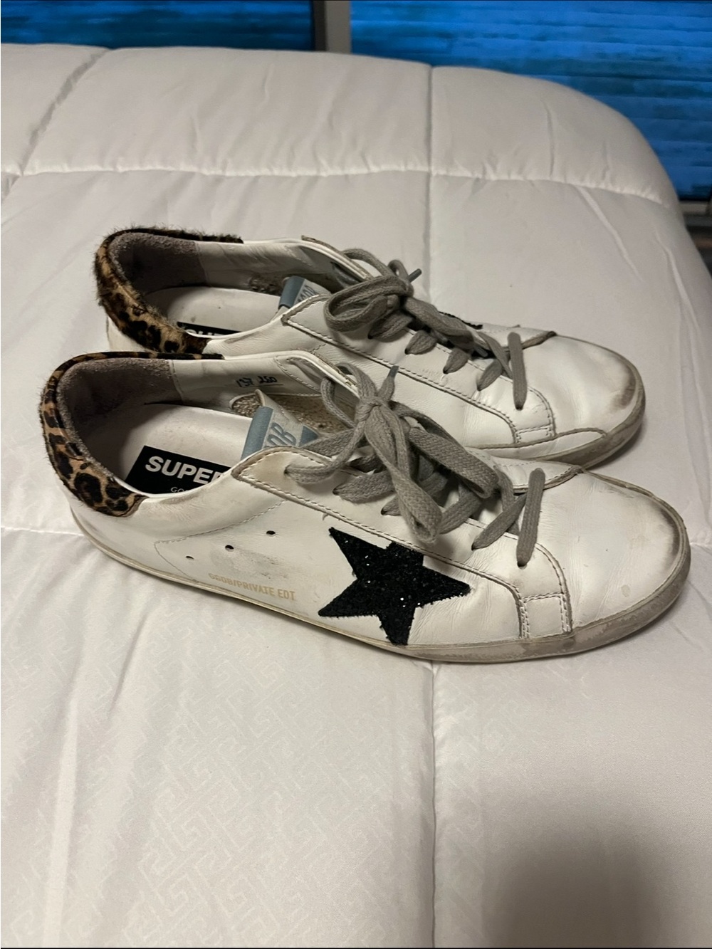 Golden Goose White Leather Sneakers with Black Star and Leopard Heel Tab - Picture 1 of 5